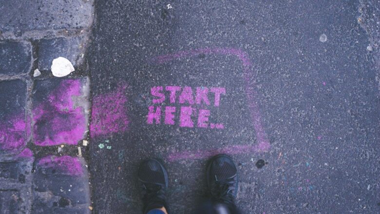 Start Strong: Building Your Design & Marketing Skills from Scratch!